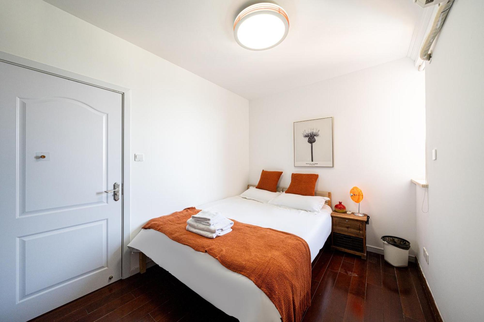 Zhiyuan-3 Bedrooms 1 Bathroom,near People's Square Apartamento *